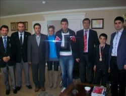 Şam bir ilki başardı